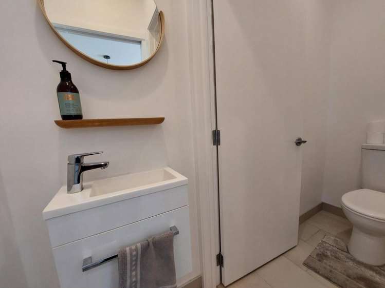 118 Clark Road Hobsonville_10