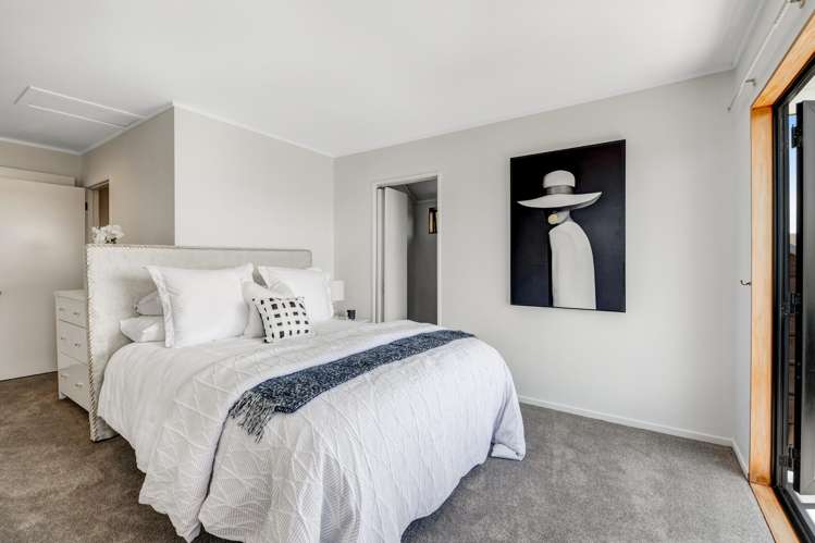 8b Duncansby Road Stanmore Bay_18