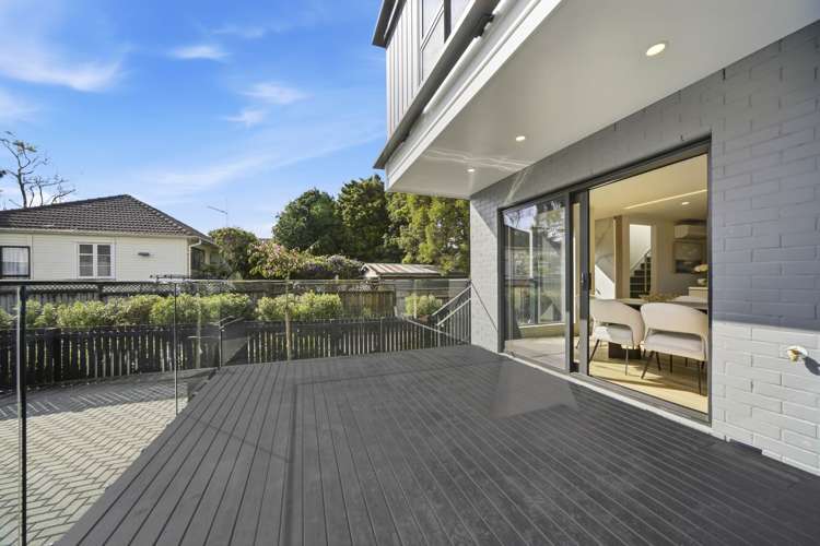 46A Range View Road Mt Albert_21