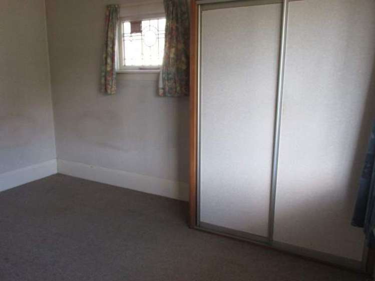 100 Broadway Reefton_13