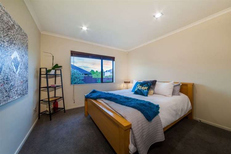 11 Chateau Rise Flat Bush_12