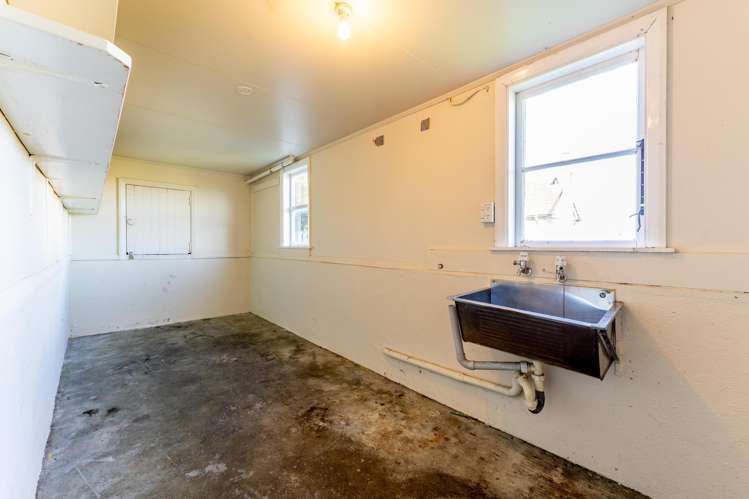 4 Essex Street Marchwiel_15