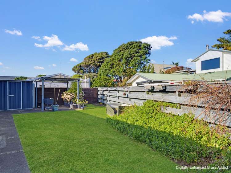 2b/66 Ocean Road Ohope_17