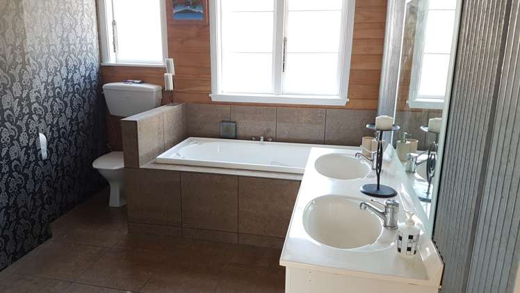 73 Moana Street Otaki Beach_8