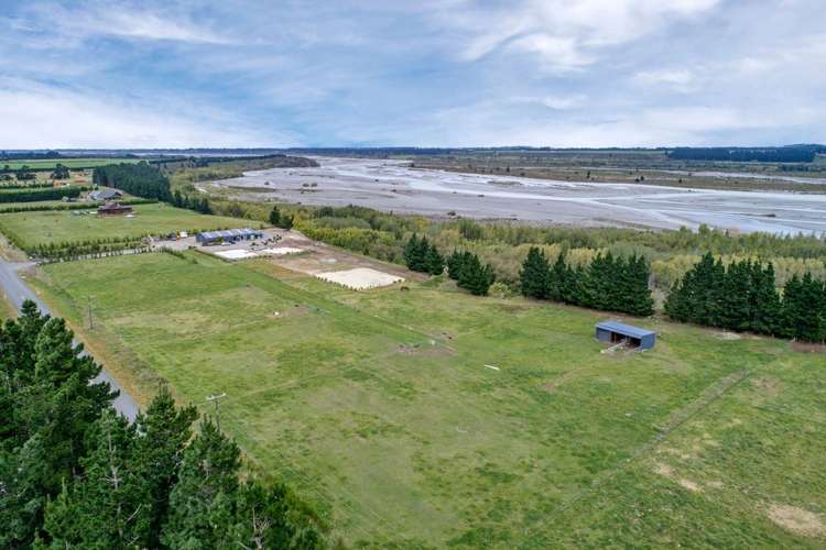 1633 Thongcaster Road Oxford_3