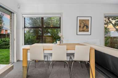 2/15 Riverview Road_3