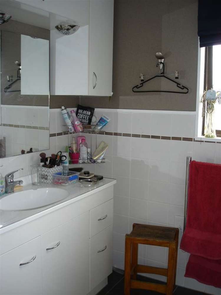 320 Portsmouth Road Flaxmere_6