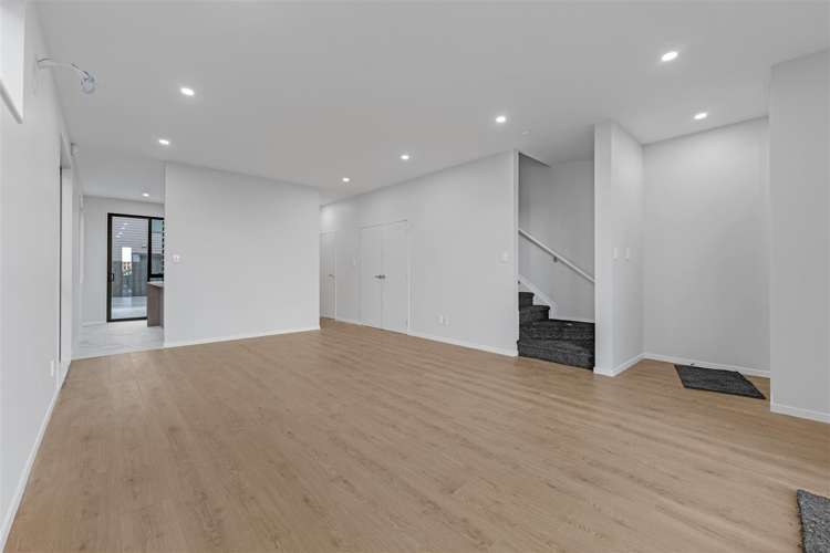 14 Yellow Pear Lane Karaka_8