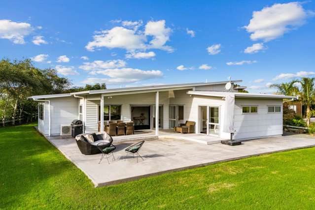 Modern Living with Space, Privacy and Style