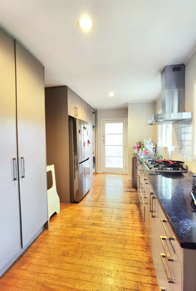 6 Lenihan Street Northcote_10