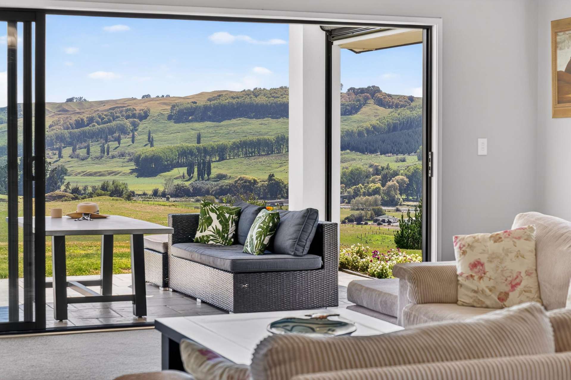 701 River Road Otane_0