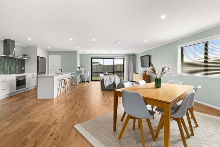 11 Tutira Place Poraiti_6