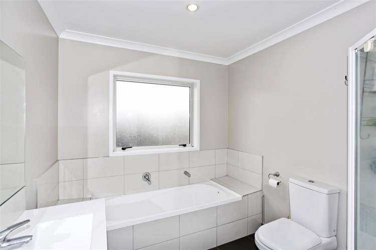 30 Reidy Place Pukekohe_11