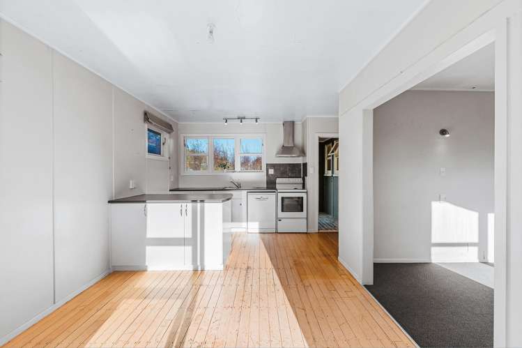 112 Taharepa Road Hilltop_4