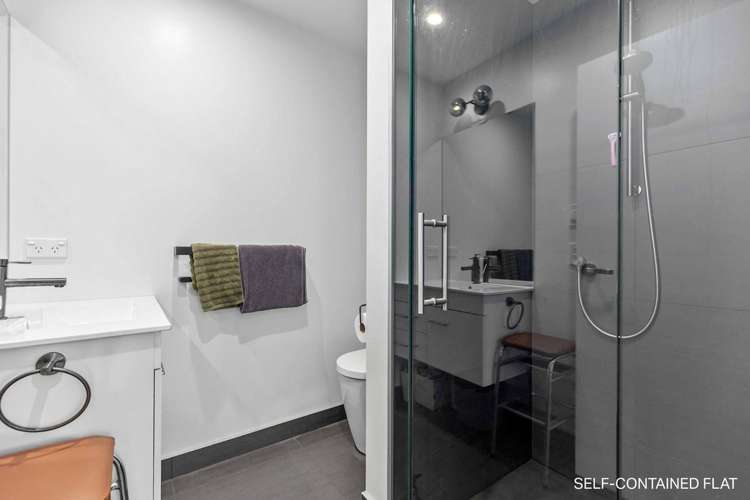 4 Warbler Lane Albert Town_14