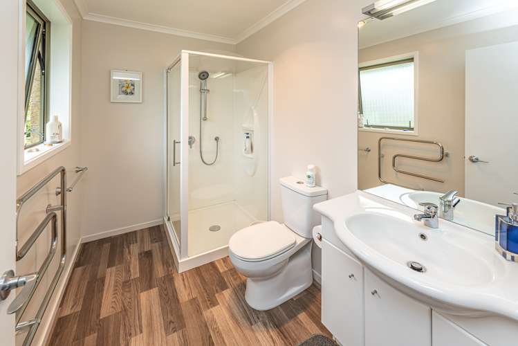 15 Saint Johns Heights Otamatea_13