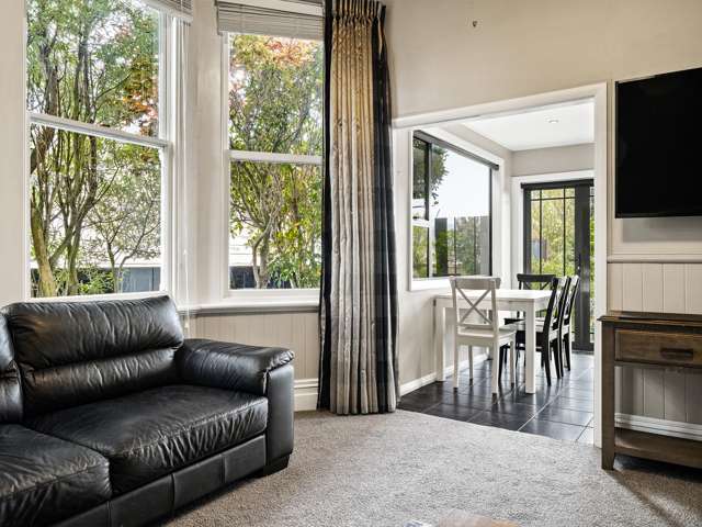 44 Hargest Crescent Saint Kilda_4