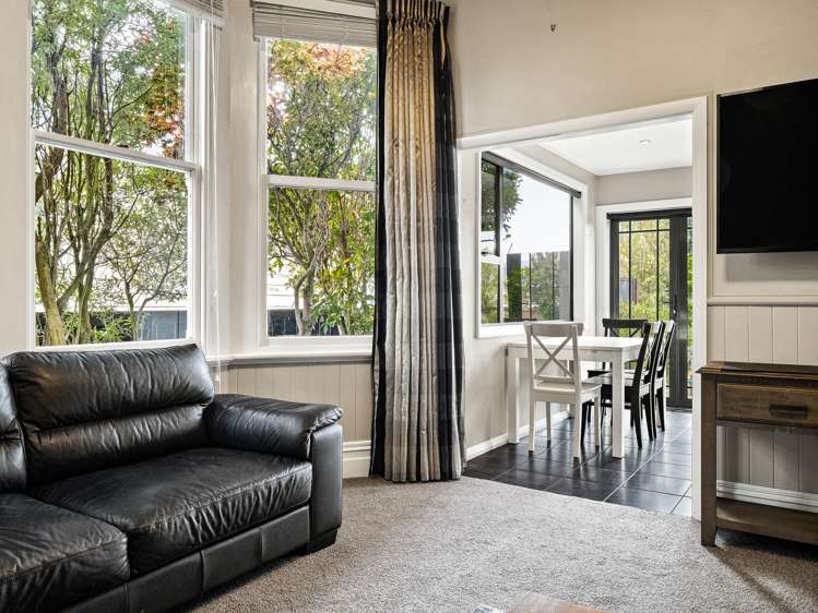 44 Hargest Crescent Saint Kilda_4