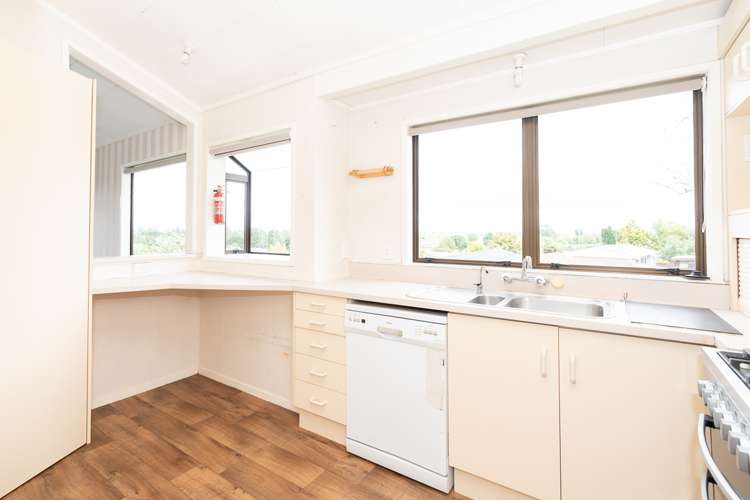 135 Tuhikaramea Road Dinsdale_14