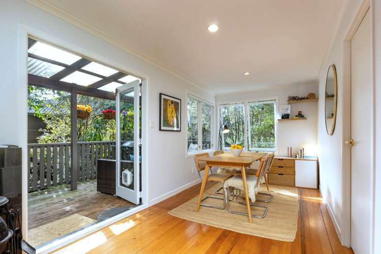 7 Fairmount Road Titirangi_5