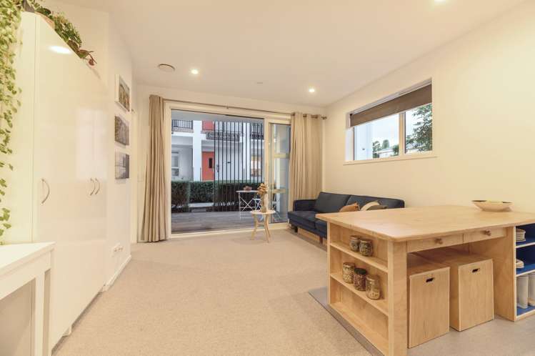 G01/26b Racecourse Parade Avondale_6