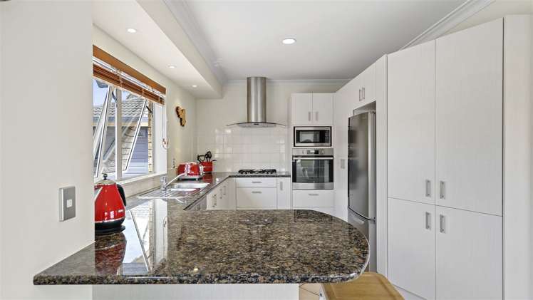 9 Tuihana Drive Papamoa_5