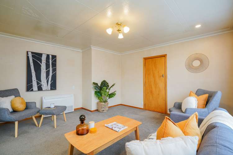 39 Glenalmond Crescent Rockdale_2