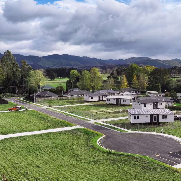 67 Lincoln Road Carterton_2