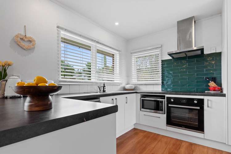 3/3 Marsh Avenue Forrest Hill_9