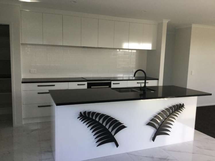 41 Awatira Drive Papamoa_2