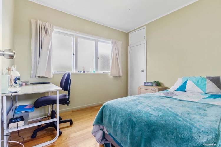 48 Savoy Road Glen Eden_15