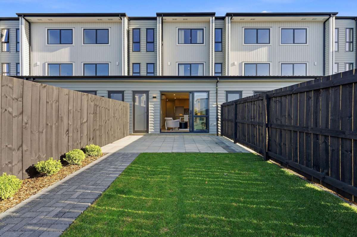 5/157 Bremner Road_4