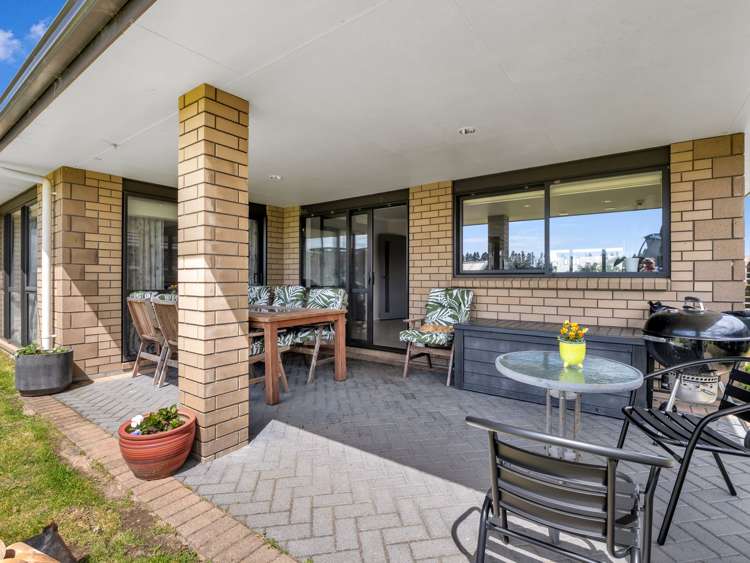 15 Carroll Place Owhata_20