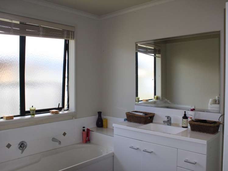 4 Rima Place Turangi_11