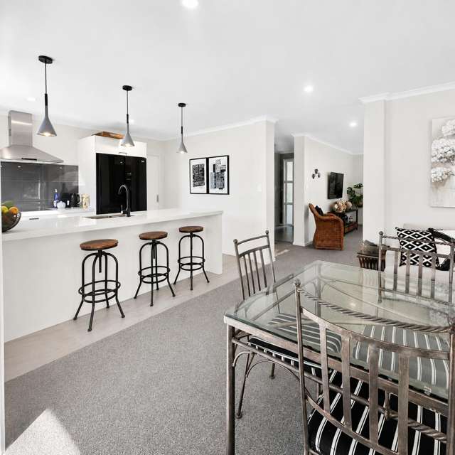 11 Muirfield Crescent Katikati_3