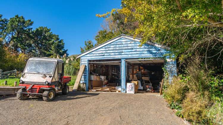 64 Harmans Track Little River_28