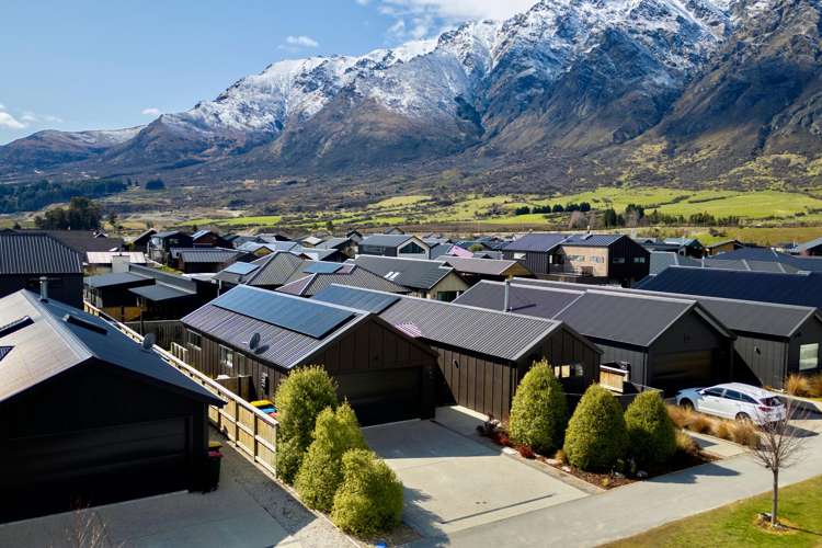 64 Jack Hanley Drive Jacks Point_24