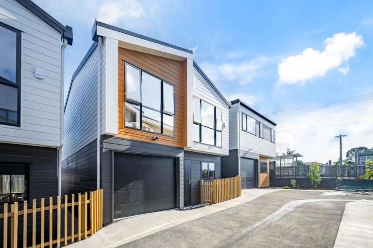 Lot 2/106 & 108 Taikata Road Te Atatu Peninsula_2