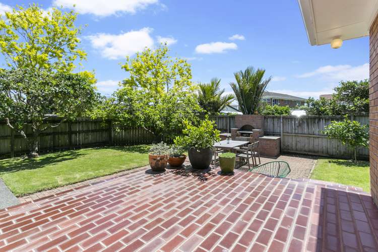 14 Chipping Dale Mangere Bridge_12