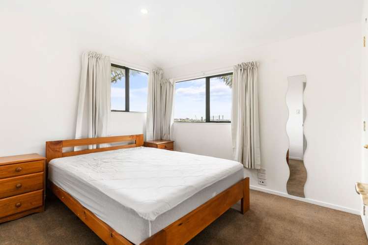 6 Peach Parade 1776_11