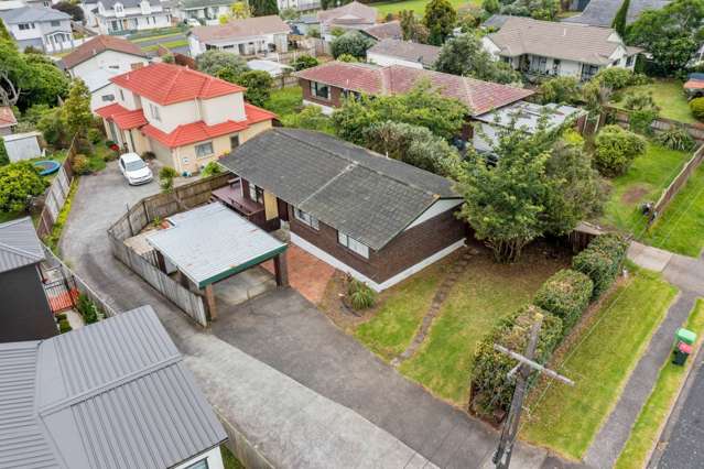 46 Hutchinsons Road Bucklands Beach_1