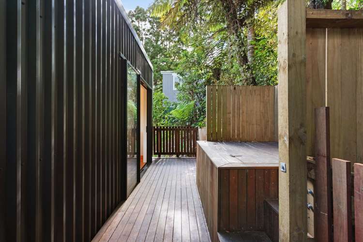 105 Laingholm Drive Laingholm_26