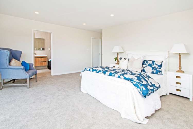 16 Ascension Crescent Orewa_17