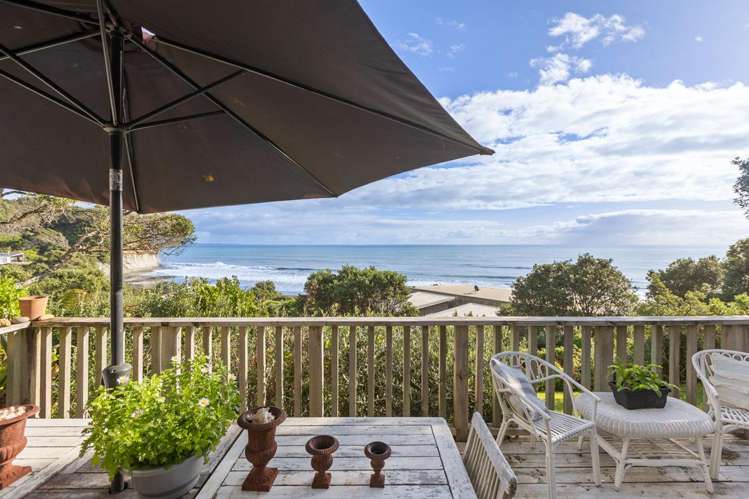 Wai-iti Beach Retreat Beach Road_0