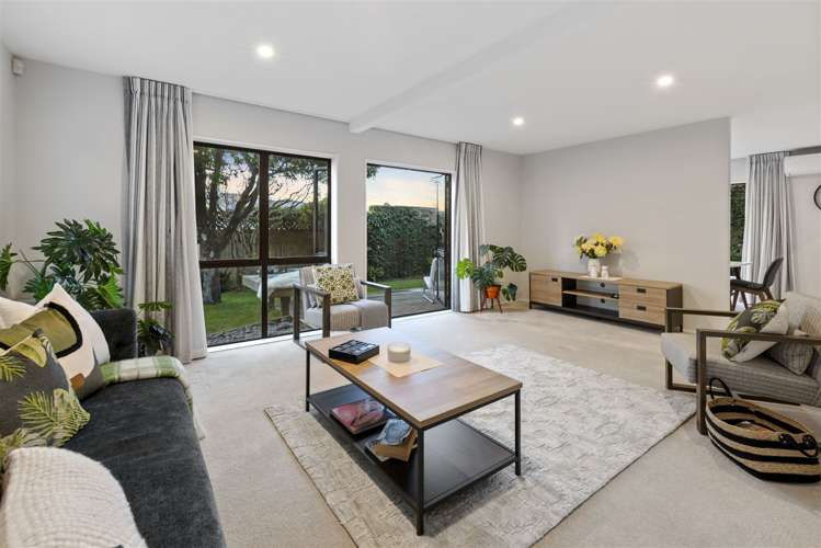 2/14 Aramoana Avenue Devonport_7