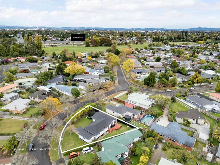 5 Sutton Crescent Hillcrest_15