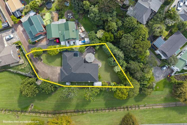 8 Kallaroo Place Botany Downs_29