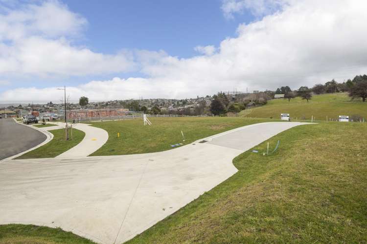 195 Wakari Road Helensburgh_13