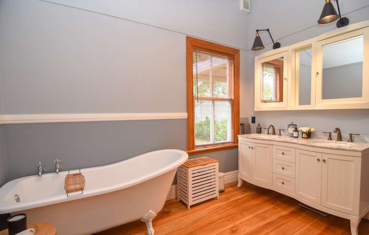 5 Clifton Avenue Carterton_13