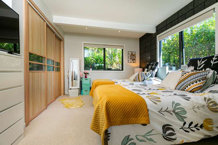 54 Headland Drive Long Bay_13